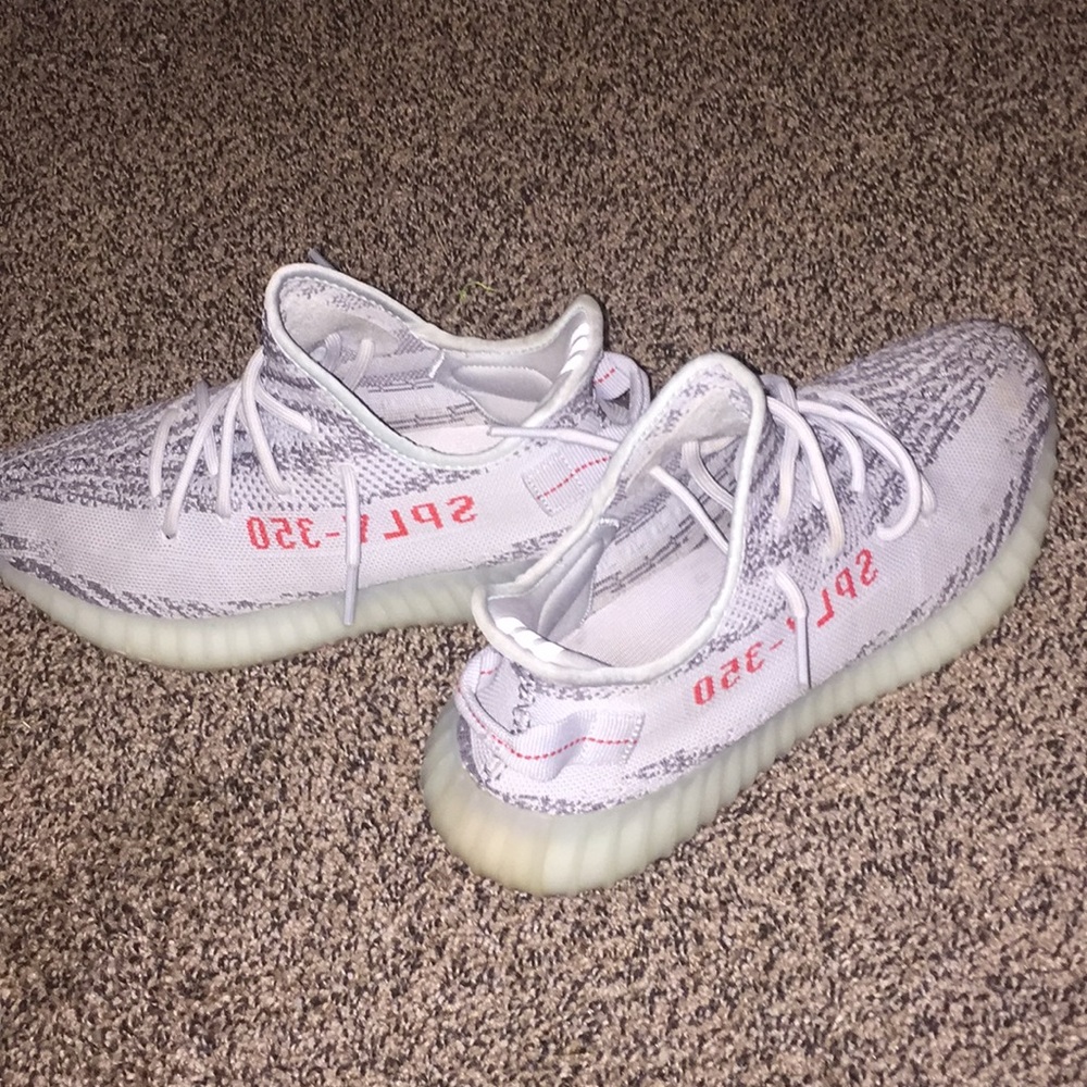 Yeezy Blue Tint Size 10